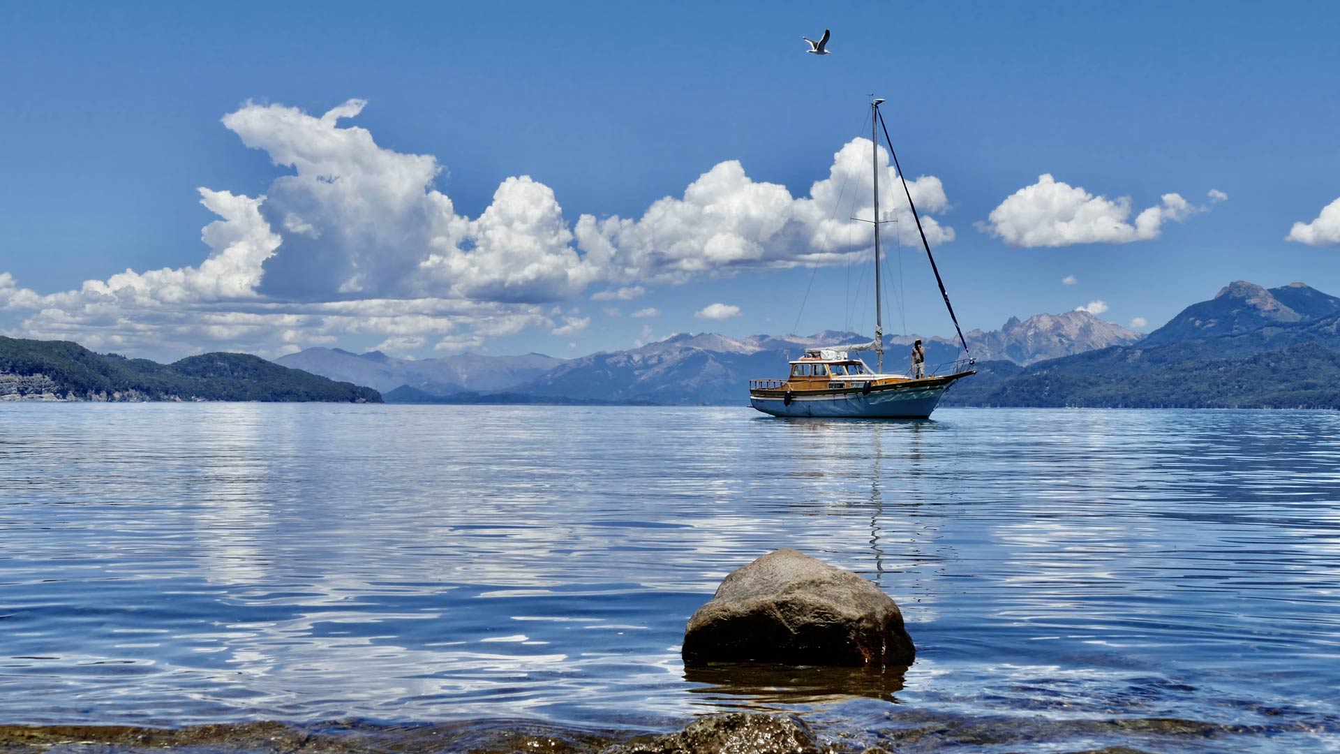 Villa La Angostura — Lago Nahuel Huapi